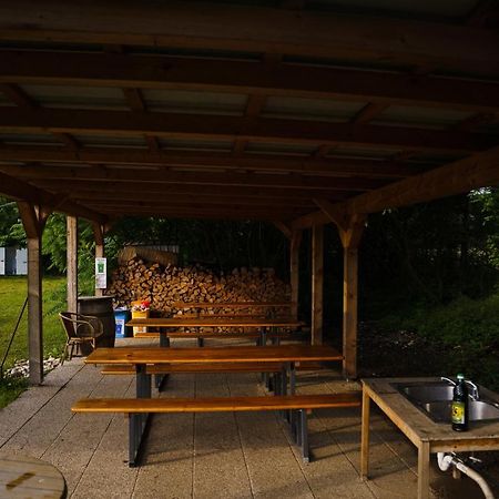 Camping @ Nogometni Golf Ljubljana Exterior photo